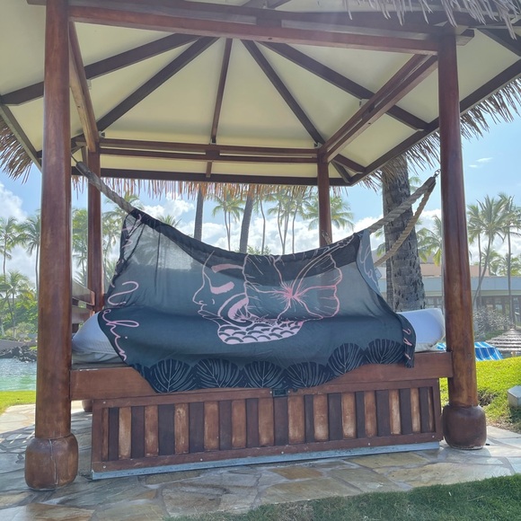 Mō’i Wahine pareo - Picture 2 of 3